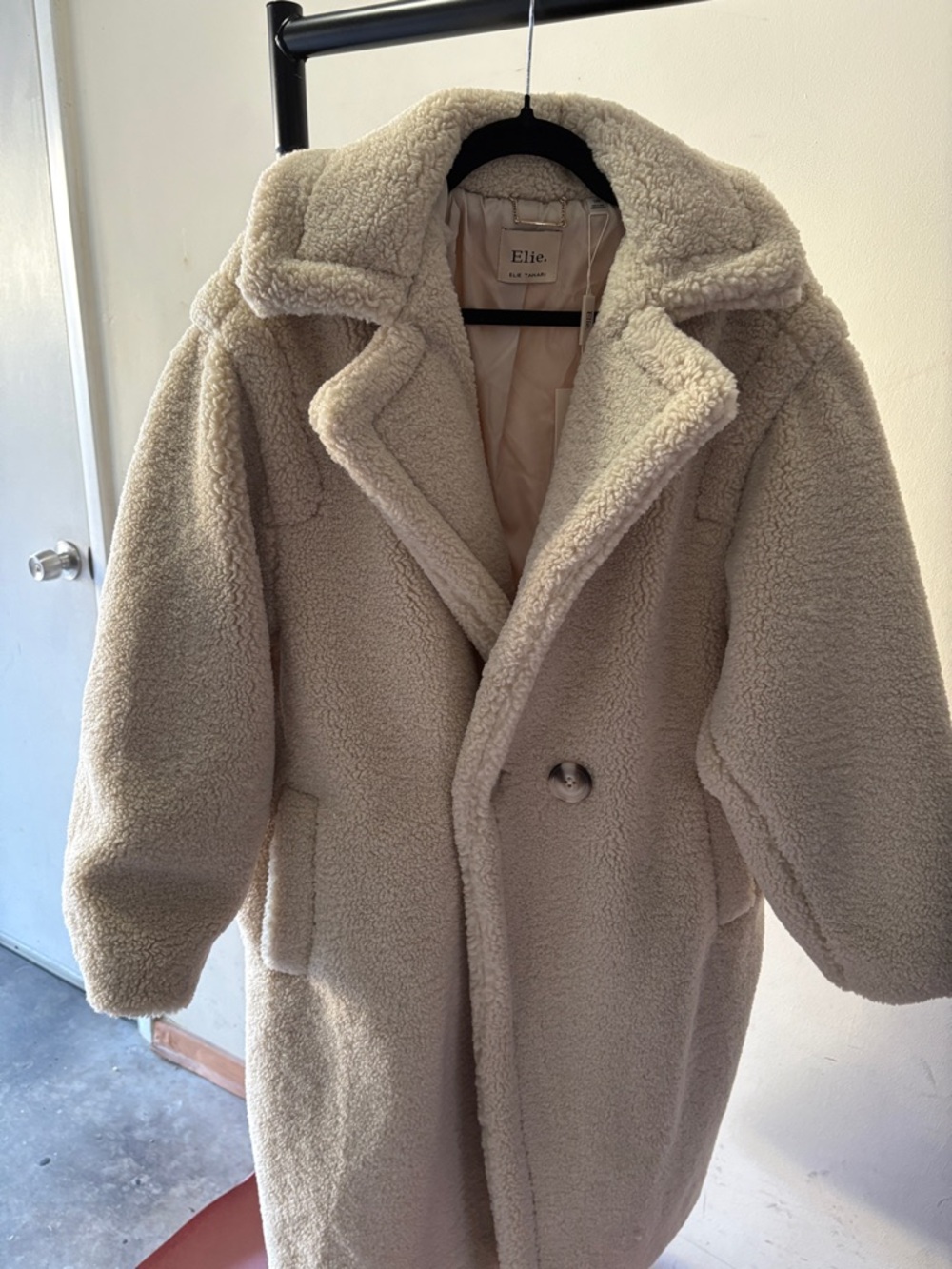 Elie Tahari Ivory Sherpa Teddy Coat - Picture 4 of 5